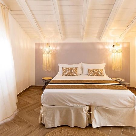 Villa Delle Palme Con Piscina Privata Санта-Мария-дель-Фокалло Экстерьер фото