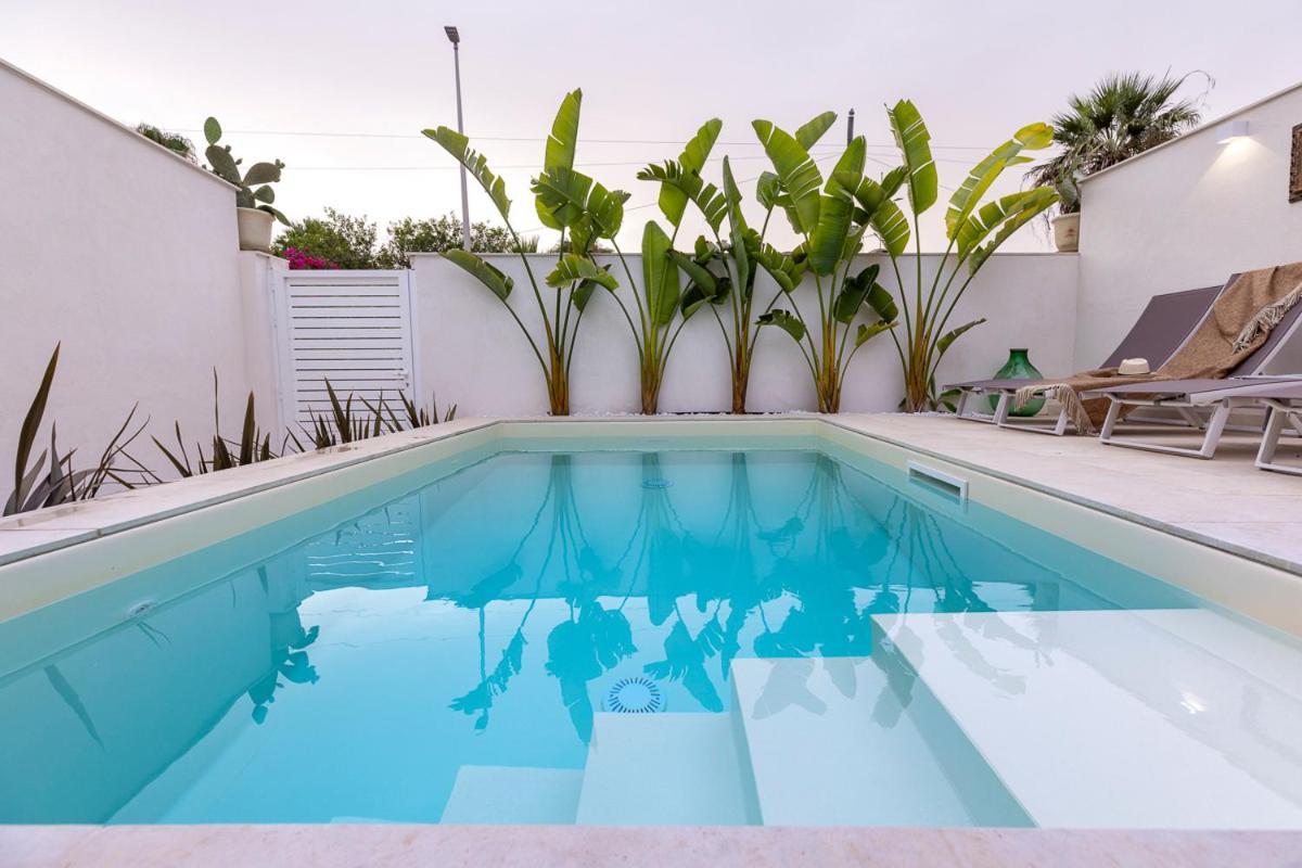 Villa Delle Palme Con Piscina Privata Санта-Мария-дель-Фокалло Экстерьер фото