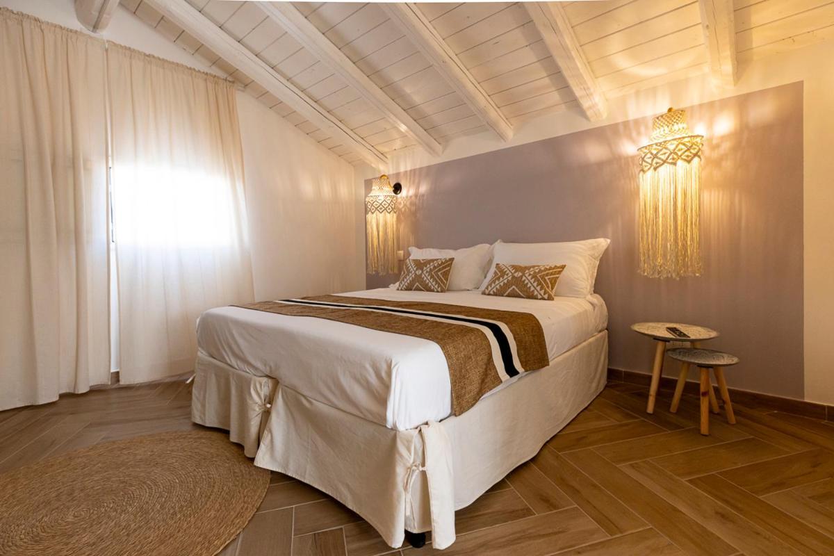 Villa Delle Palme Con Piscina Privata Санта-Мария-дель-Фокалло Экстерьер фото